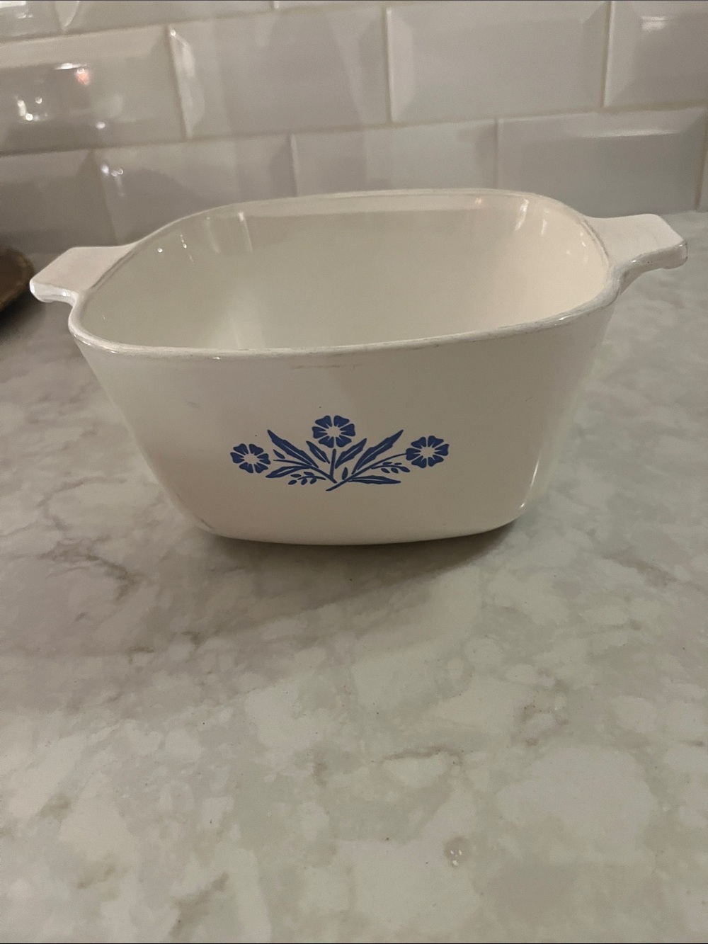 Corning Ware  CorningWare Cornflower Blue 1 3/4 Quart Casserole Dish Baking